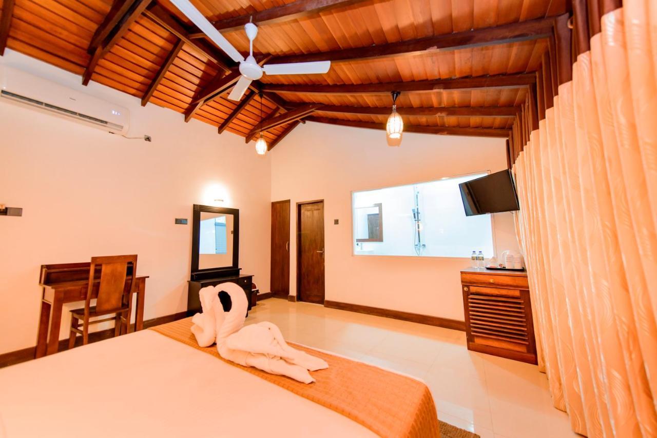 Sevonra Hotel อูนาวาตูนา ภายนอก รูปภาพ