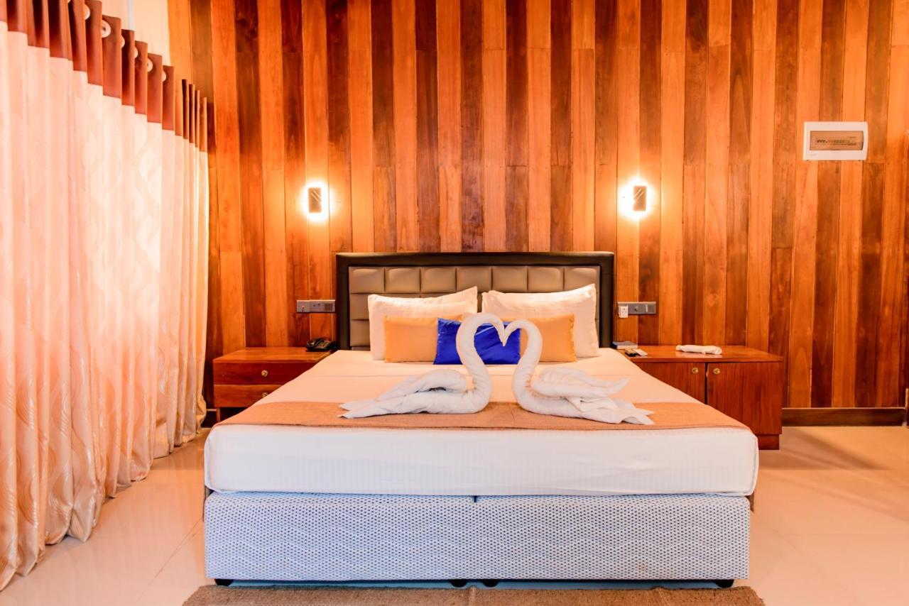 Sevonra Hotel อูนาวาตูนา ภายนอก รูปภาพ