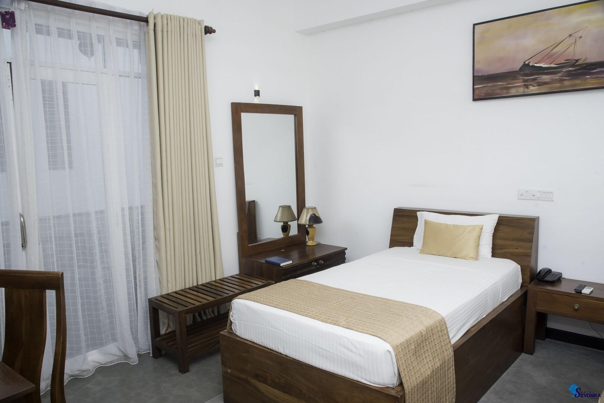 Sevonra Hotel อูนาวาตูนา ภายนอก รูปภาพ