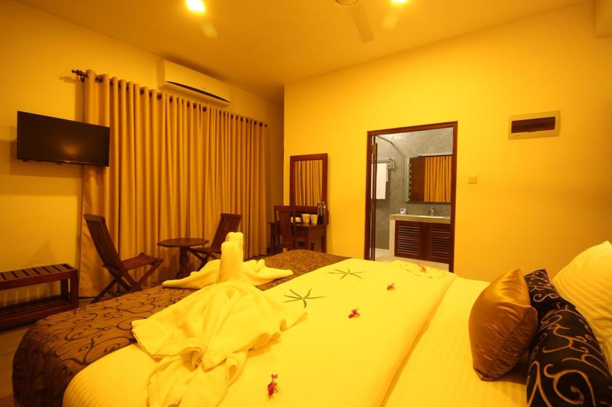 Sevonra Hotel อูนาวาตูนา ภายนอก รูปภาพ