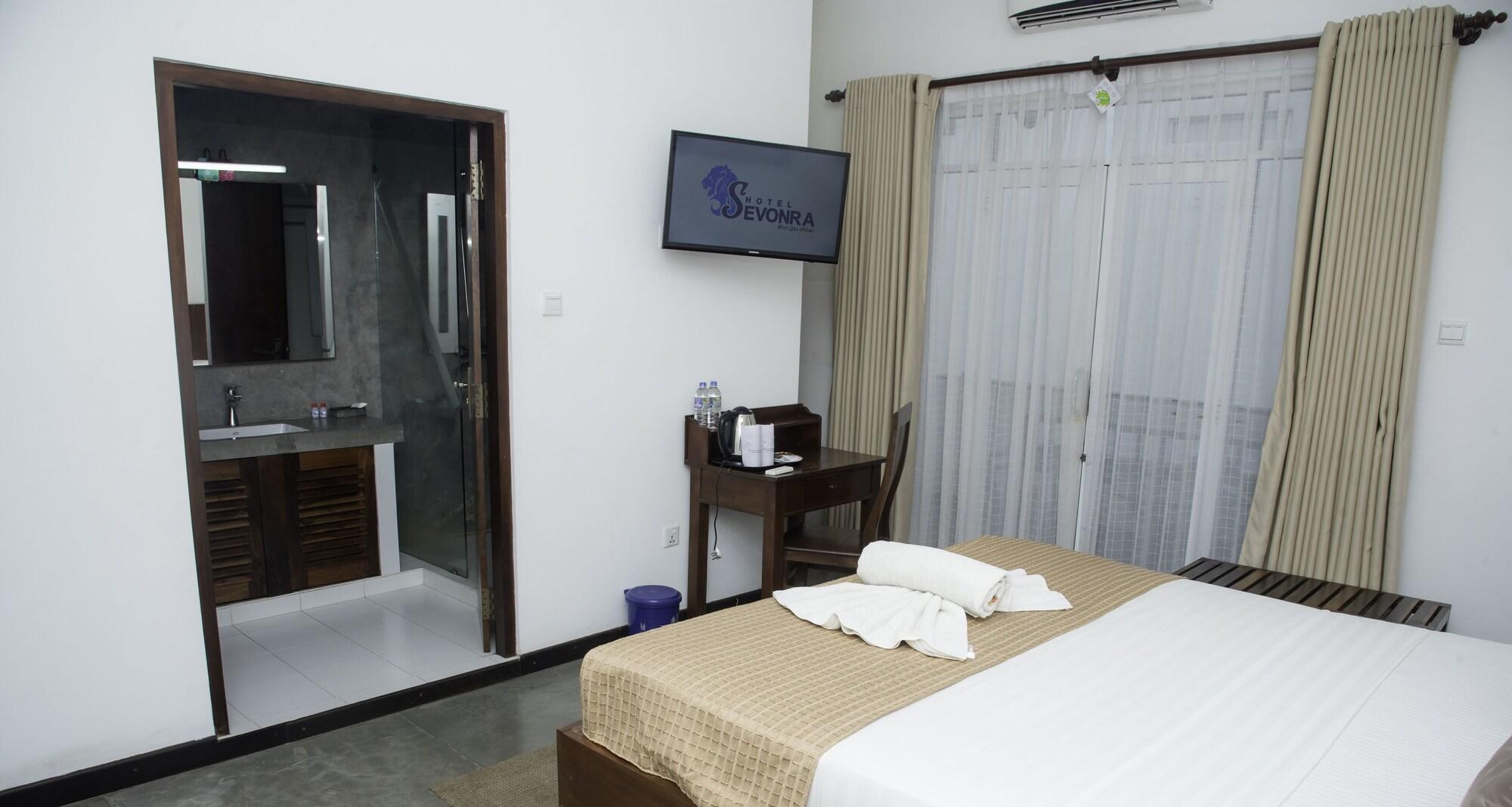 Sevonra Hotel อูนาวาตูนา ภายนอก รูปภาพ