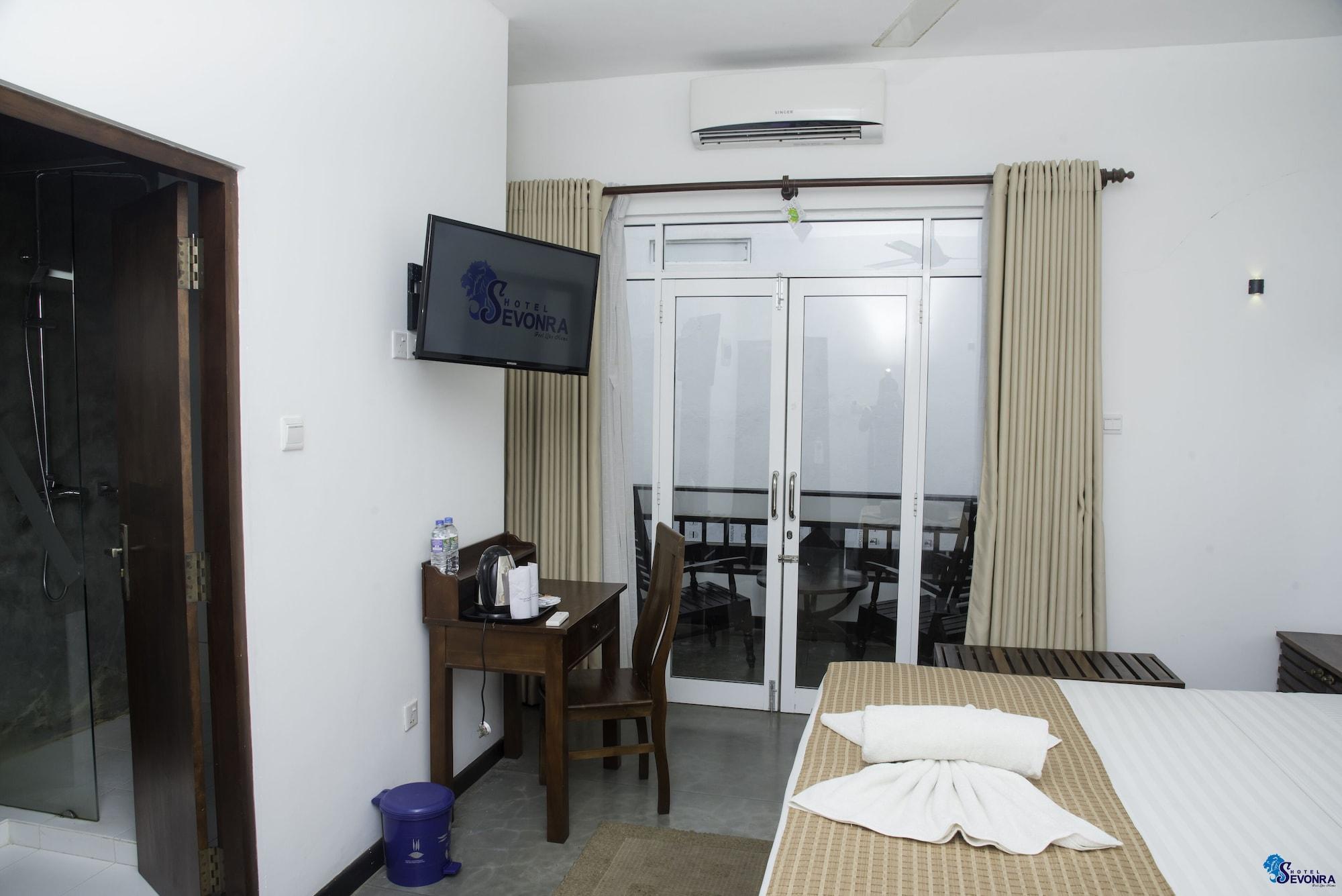 Sevonra Hotel อูนาวาตูนา ภายนอก รูปภาพ