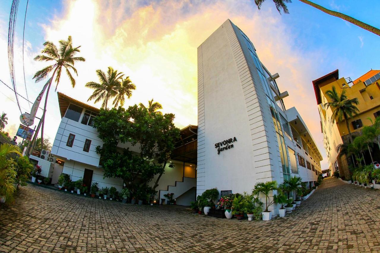 Sevonra Hotel อูนาวาตูนา ภายนอก รูปภาพ
